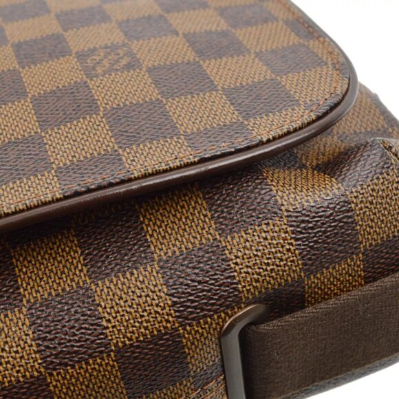 Louis Vuitton Damier Brooklyn MM Shoulder Bag - Picture 4 of 9